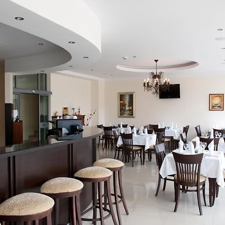 Sveti Dimitar فندق 3*