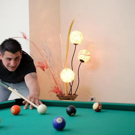Sveti Dimitar 3*